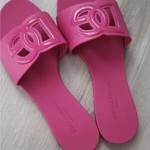 Dolce & Gabbana Vibrant Pink Sandals